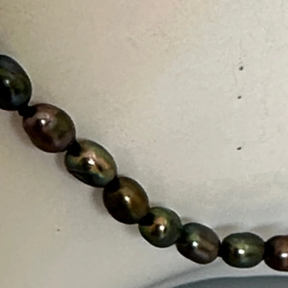 925 Sterling Silver this classic